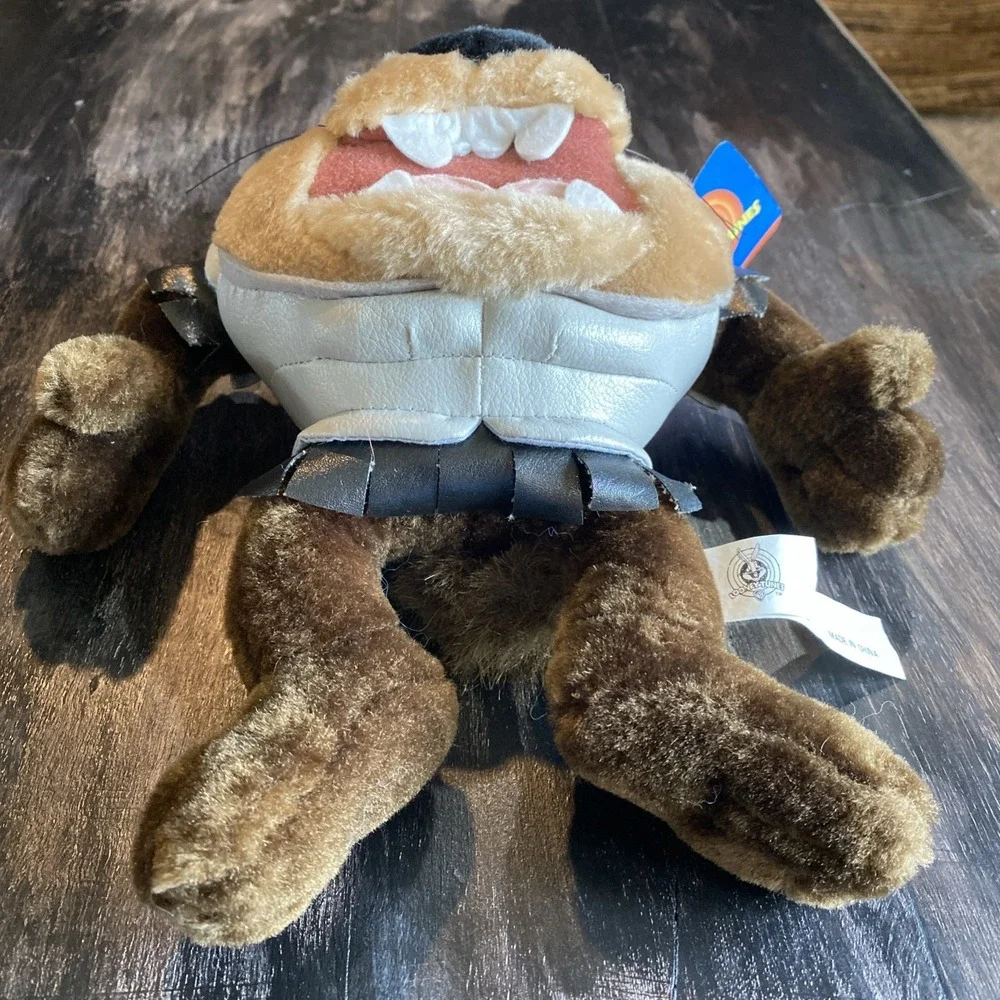 TASMANIAN DEVIL TAZ DRESSED AS KNIGHT STUFFED PLUSH 1997 Looney Tunes 11